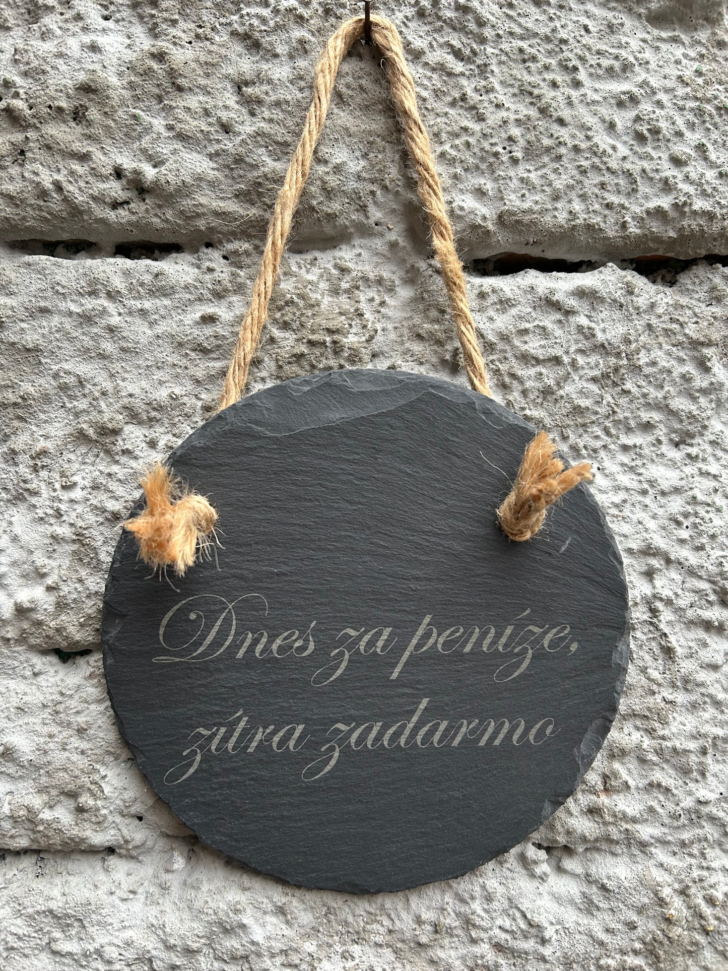 Dnes za peníze