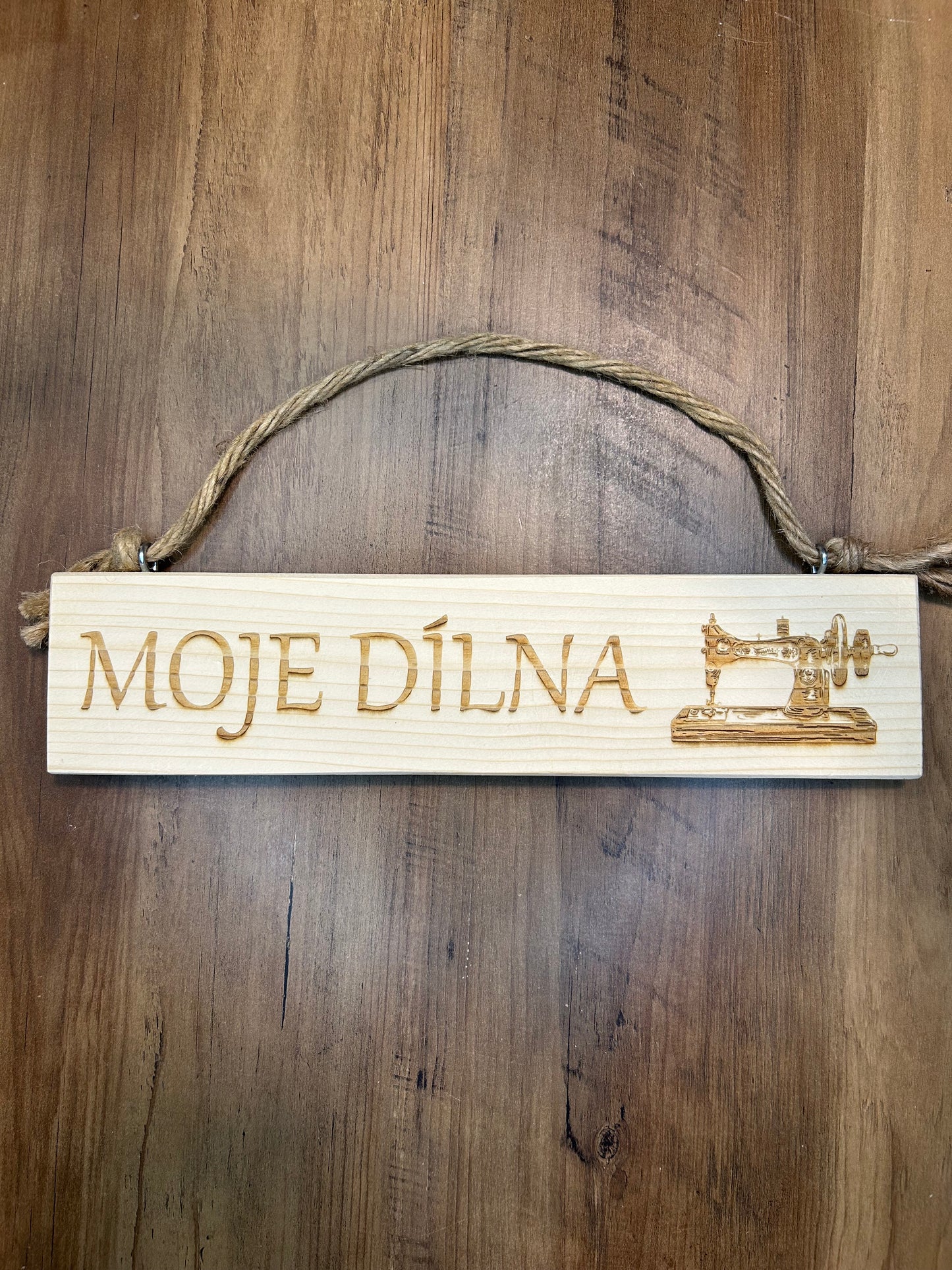 Moje dílna šicí stroj